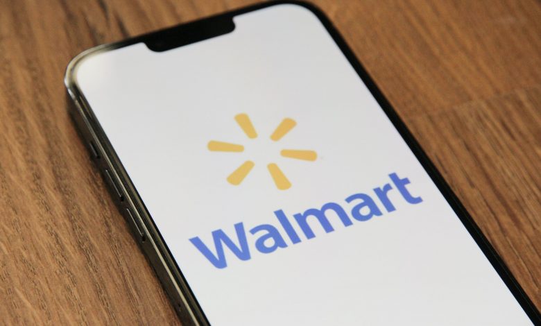 Walmex, dceřiná společnost Walmartu v Mexiku a Střední Americe, plánuje v roce 2023 zvýšit své výdaje o 27 %, což představuje 27 miliard pesos (asi 1,42 miliardy eur).