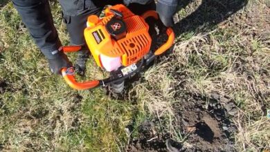 Photo of Stavíte plot? Bez motorového zemního vrtáku si to zbytečně zkomplikujete